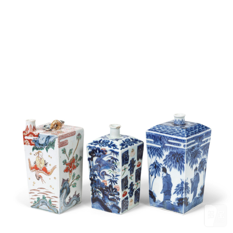 江戶時代 十七世紀晚期 有田燒及古伊萬里酒瓶三件 | A GROUP OF THREE ARITA AND KO-IMARI SQUARE FLASKS, TOKKURI
